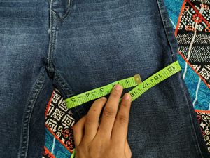 Stylish Dark Wash Jeans