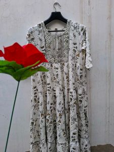 Floral Embroidered Ruffle Dress XL Size