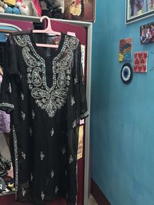 Black Embroidered Kurta