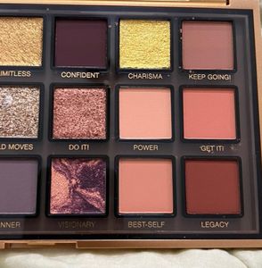 CLEARANCE SALE: Huda Beauty Empowered Palette
