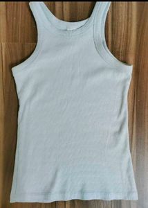 Ribbed light blue top