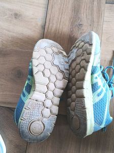 Sneakers for women