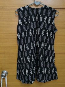 Printed Sleeveless Top