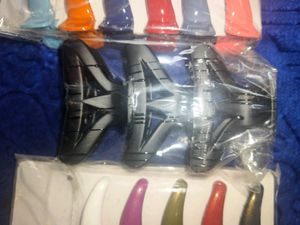 6 Packet Buckles Like New