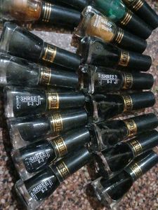 Nail Polish Bundle of 20. 8 colors 12 black color
