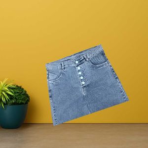 Women sky blue straight jeans size 30 (O-97)