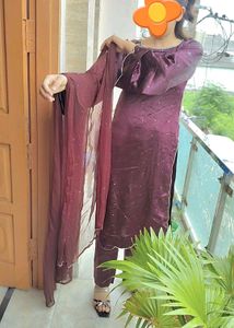 Totally New Suits Sets Beutiful Designs