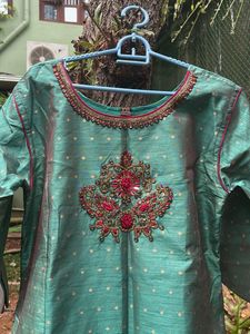 Teal Green With Maroon Dupatta Kurta Set