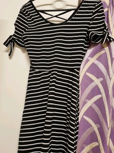 Dress (Striped)