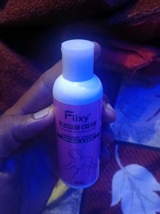 Flixy Blossom Cream
