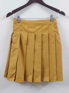 Pleated skirt