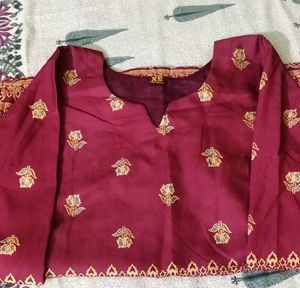 XS Maroon Printed Kurti