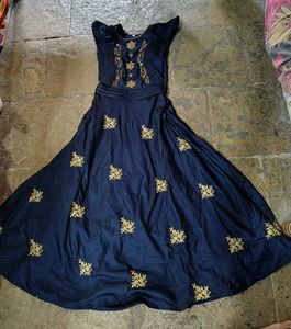 Elegant Navy Blue Ethnic Gown