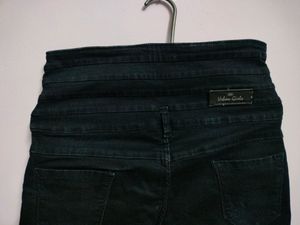 High Waist Cropped Jeans