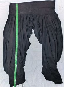 Black Silk Patyali Suith