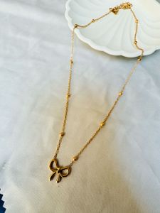 Gold Plated Bow Necklace