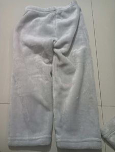 Baby Sweater with leggi