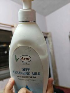 Ayur Cleansing Milk
