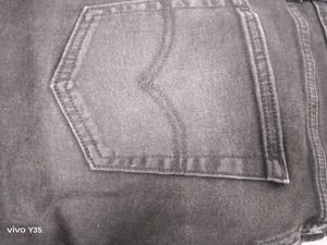 Levi&#39;s Black Jeans