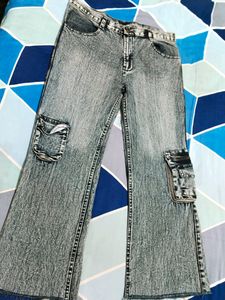 Stylish Cargo Jeans 👖