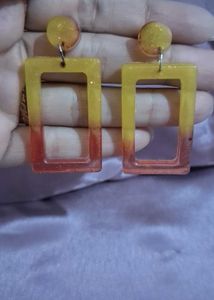 Red yellow toned Stud Resin Earrings