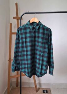 UNIQLO Green &amp; Black Flannel Shirt