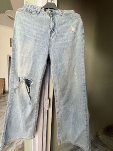 Ripped Wide Leg Jeans