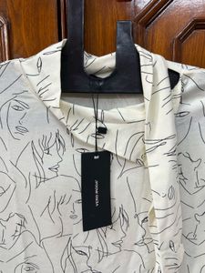 Printed Tshirt With Neck Tie