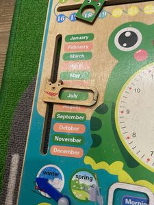 Educational Wooden Frog Clock