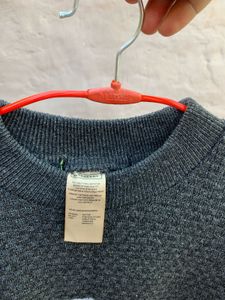 Burberry orignal Grey Sweater