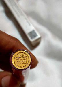 MYGLAMM Red Lipstick( Sugar Mama)