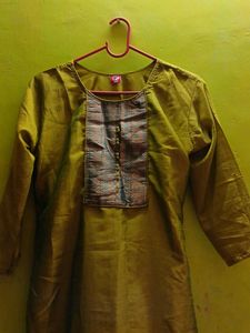 Elegant Olive Green Kurta