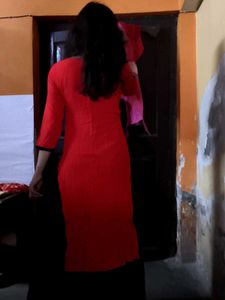 Red Embroidered Kurta