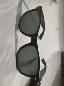 Trendy Black Sunglasses + Stylish Printed Hair Cla