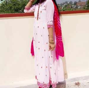 Beutiful Pink Anarkali Kurti With Dupatta