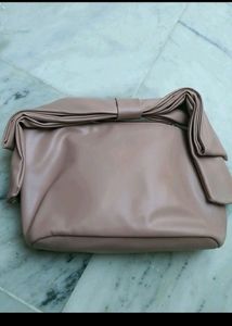 MyGlamm Bow Bag