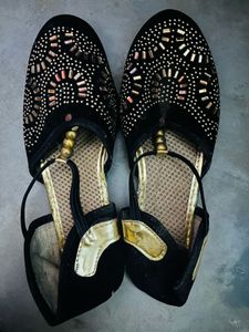 Black Classic Bellies