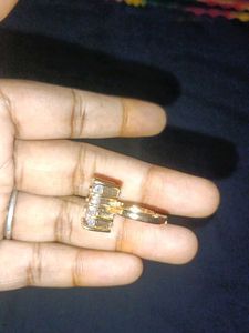 Elegant Gold Ring