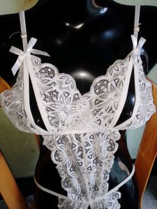one piece bikini,, size,30,32.can fit.