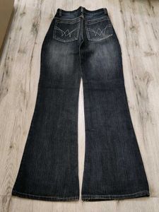 Ma220 Sabrin Bootcut Jeans Waist 26 Inches