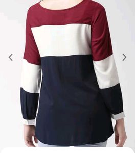Harvard Navy &amp; White Colourblocked Top