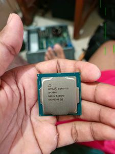 🚀 Premium Intel Core i5-7500 3.4GHzSR335processor