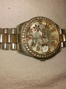 6 Pastel Printed Wallpapers