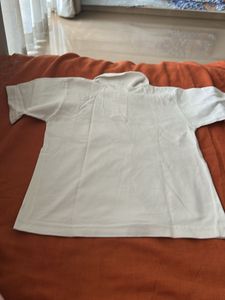 White colour T-shirt for boy  5-7