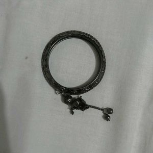 Vintage Silver Tone Bangle with Dangle Charm