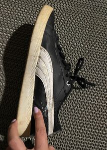 Puma Sneakers