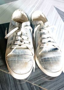 Casual Wear &amp; Footwear Bundle (5 Items)