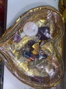 Heart Pouch For Makeup Decor