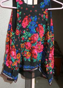 Sleeveless short Jacket😻