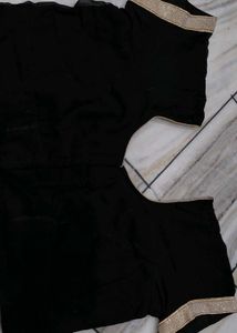Two Blouses One Saree